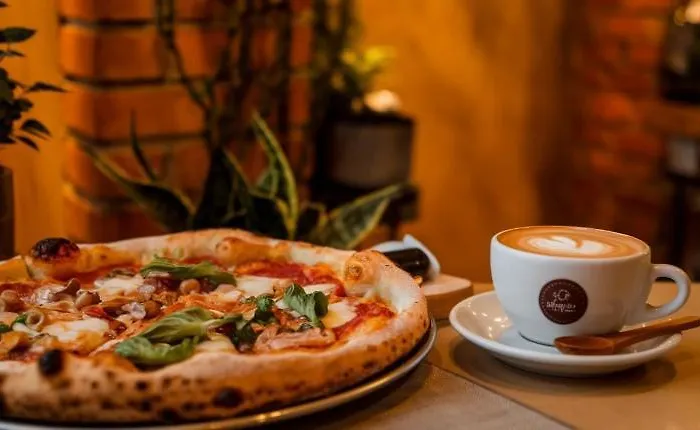Espaco Entre Pizza & Cafe